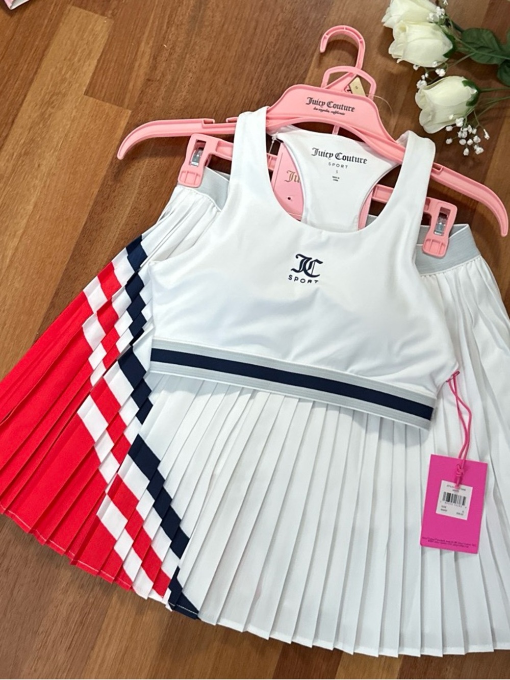 Size small- Juicy Couture White Pleated Sport Skirt with Pink Tag